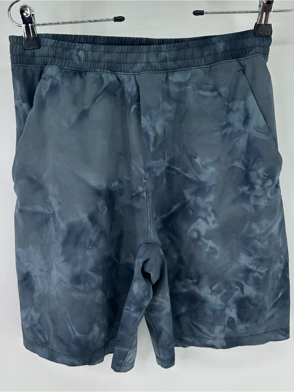 Lululemon Men’s Surge Lined Training Shorts Blue Tie Dye Size M Zip Pockets